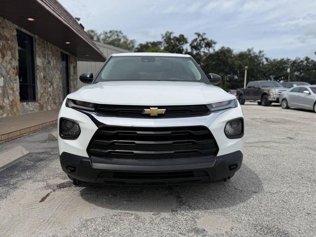 Photo of 2021 Summit White Chevrolet Trailblazer
