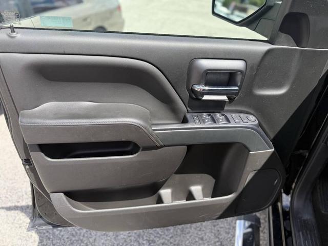 Photo of 2018 Black Chevrolet Silverado 1500
