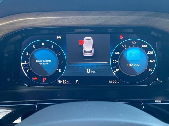 Photo of 2025 Deep Black Pearl Volkswagen Atlas