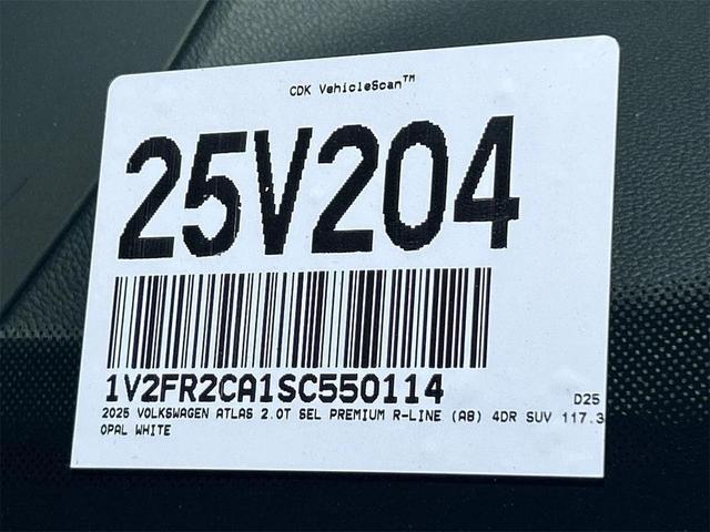 Photo of 2025 Opal White Pearl Volkswagen Atlas