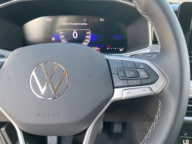 Photo of 2025 Monument Gray Volkswagen Taos