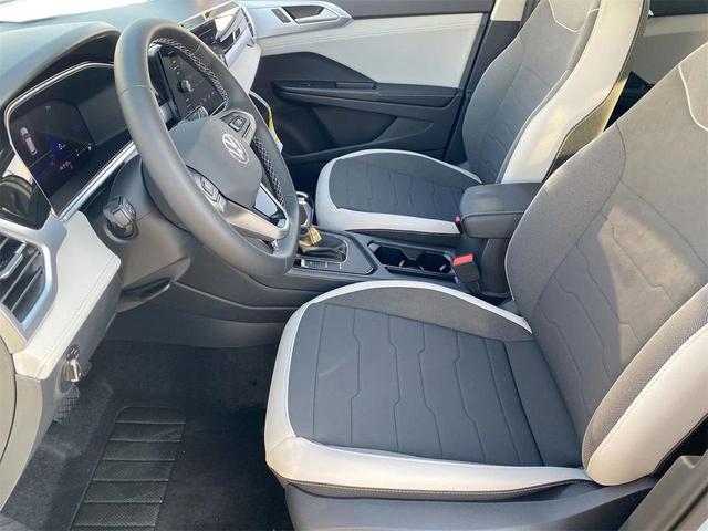 Photo of 2025 Monument Gray Volkswagen Taos