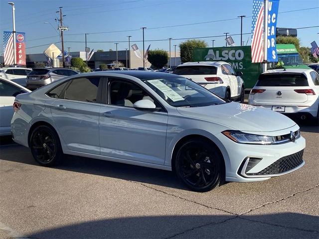Photo of 2025 Monument Gray Volkswagen Jetta
