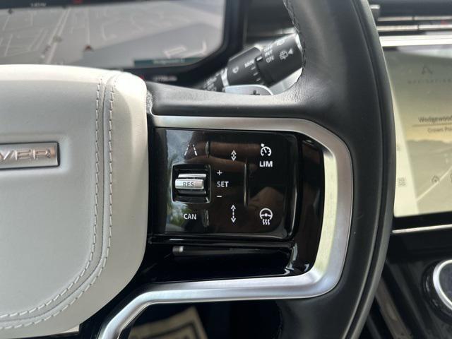 Photo of 2023 Fuji White Land Rover Range Rover Sport