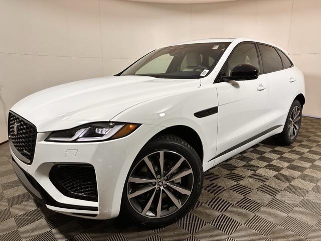 Photo of 2025 Fuji White Jaguar F-PACE