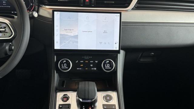 Photo of 2025 Santorini Black Jaguar F-PACE