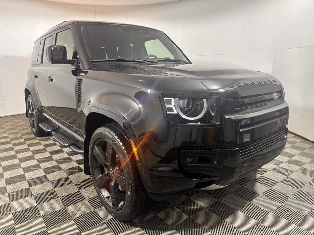 Photo of 2025 Santorini Black Land Rover Defender