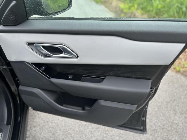 Photo of 2026 Santorini Black Land Rover Range Rover Velar