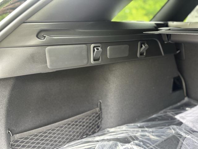 Photo of 2026 Santorini Black Land Rover Range Rover Velar