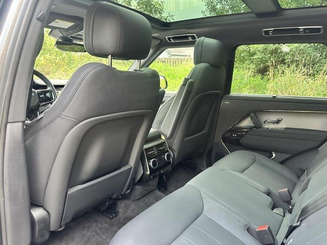 Photo of 2025 Gray Land Rover Range Rover Sport