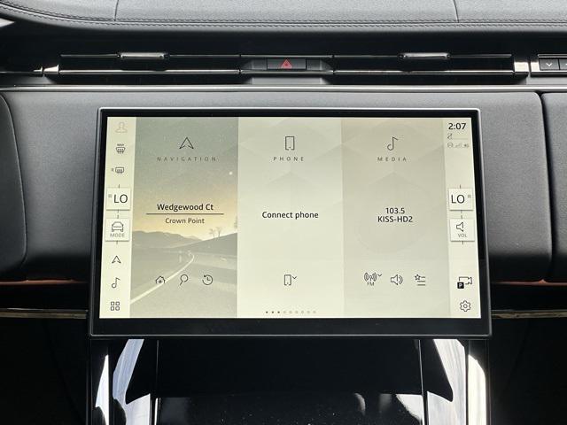 Photo of 2025 Gray Land Rover Range Rover Sport
