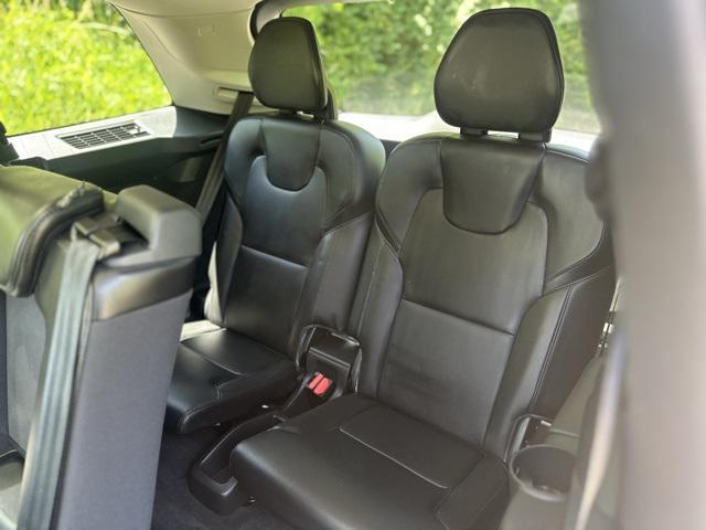 Photo of 2024 Onyx Black Metallic Volvo XC90