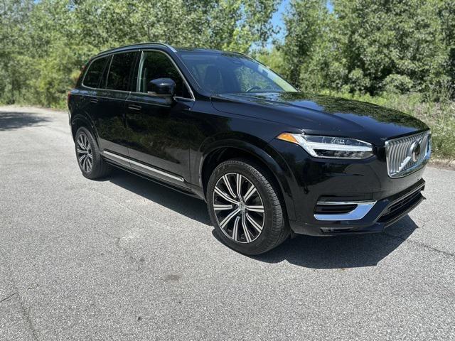 Photo of 2024 Onyx Black Metallic Volvo XC90