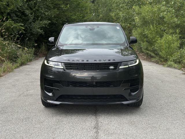 Photo of 2024 Gray Land Rover Range Rover Sport