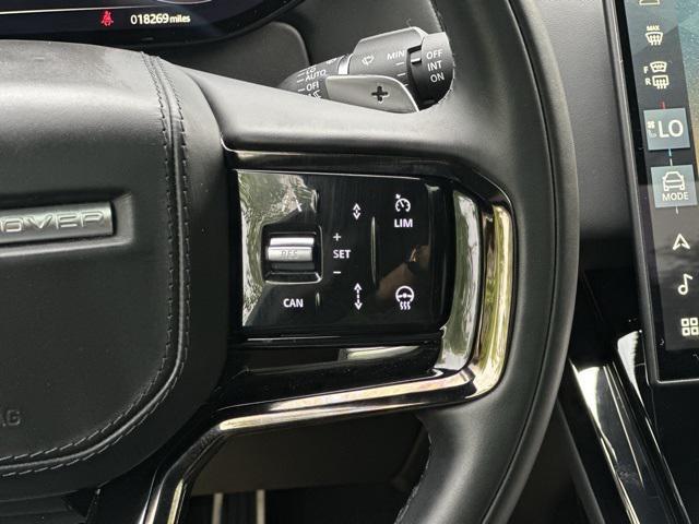 Photo of 2024 Gray Land Rover Range Rover Sport