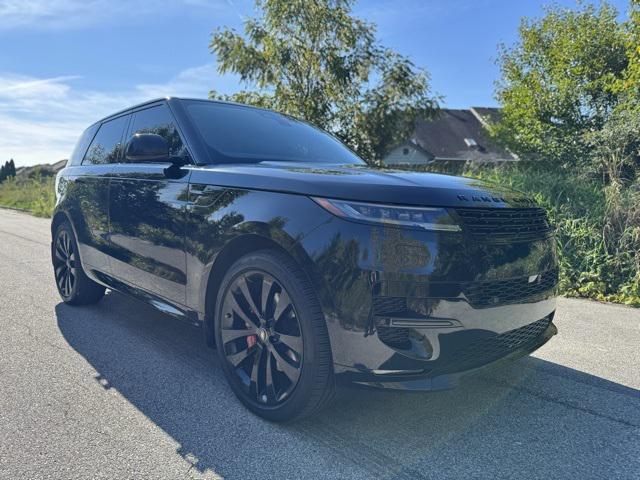 Photo of 2025 Santorini Black Metallic Land Rover Range Rover Sport
