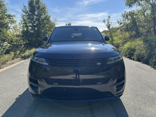 Photo of 2025 Santorini Black Metallic Land Rover Range Rover Sport