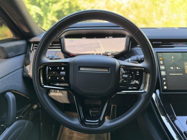 Photo of 2025 Santorini Black Metallic Land Rover Range Rover Sport