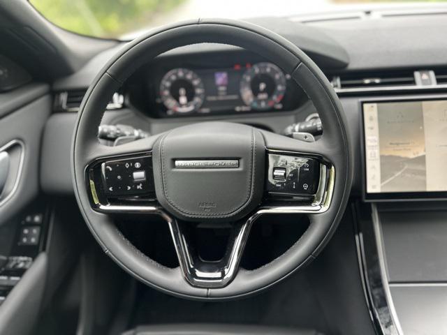 Photo of 2026 Fuji White Land Rover Range Rover Velar
