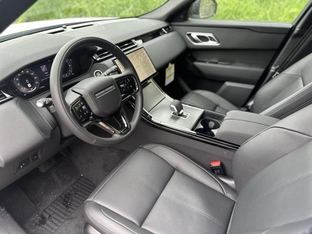 Photo of 2026 Fuji White Land Rover Range Rover Velar