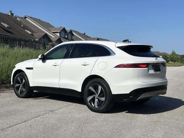 Photo of 2022 White Jaguar F-PACE