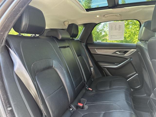 Photo of 2022 White Jaguar F-PACE