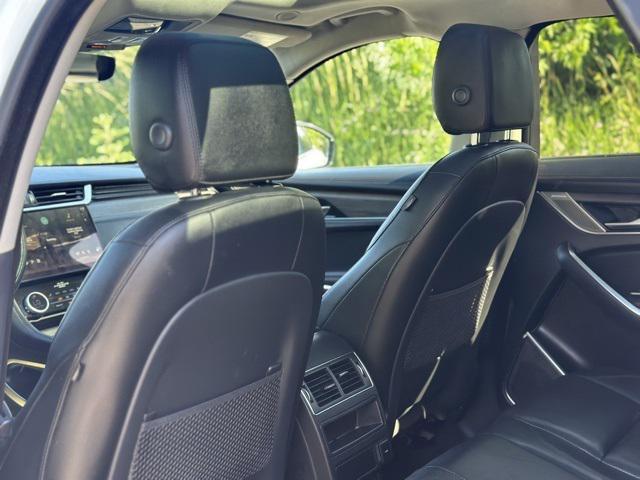 Photo of 2022 White Jaguar F-PACE