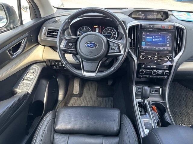 Photo of 2022 Ice Silver Metallic Subaru Ascent