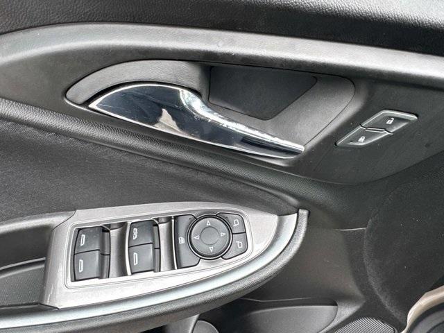Photo of 2023 Mineral Gray Metallic Chevrolet Malibu
