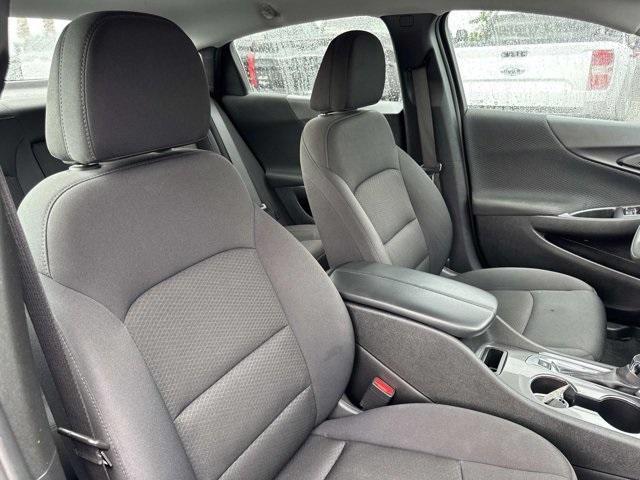 Photo of 2023 Mineral Gray Metallic Chevrolet Malibu