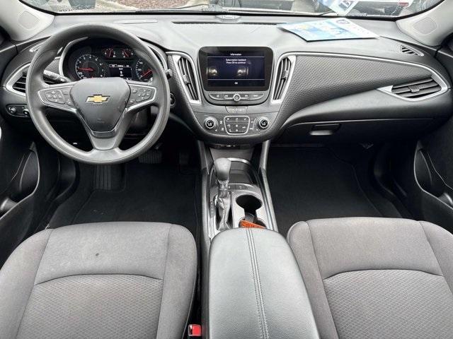 Photo of 2023 Mineral Gray Metallic Chevrolet Malibu