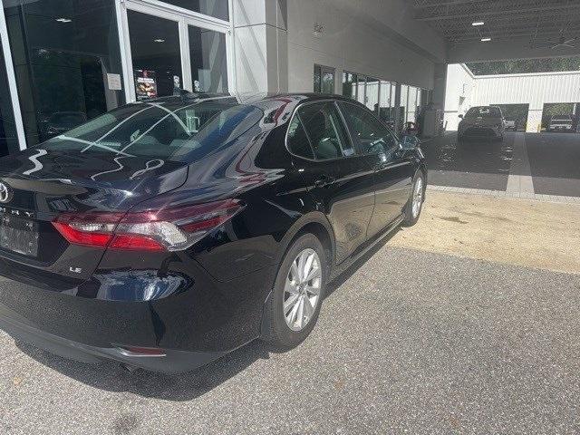Photo of 2024 Midnight Black Metallic Toyota Camry