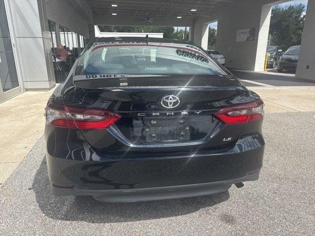 Photo of 2024 Midnight Black Metallic Toyota Camry