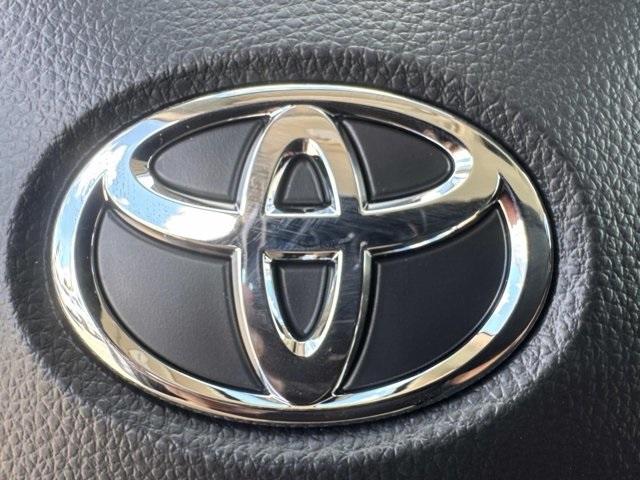 Photo of 2025 01F7 Toyota Corolla
