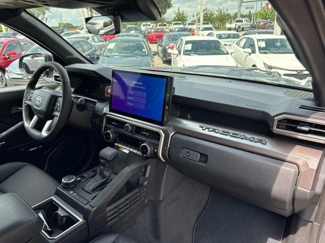 Photo of 2025 01L7 Toyota Tacoma