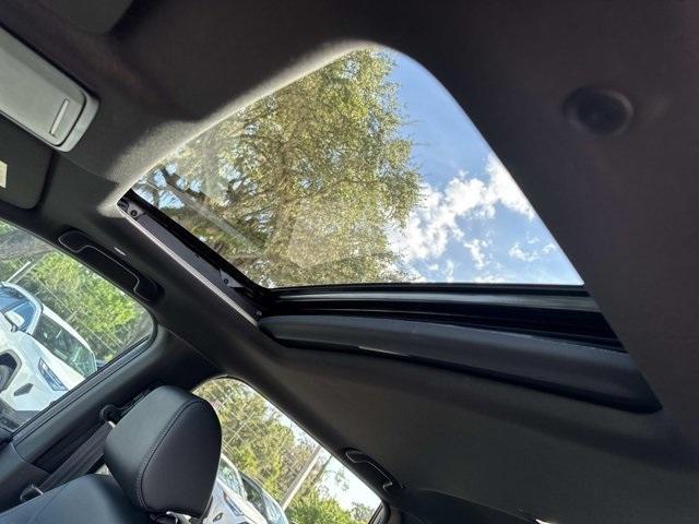 Photo of 2024 Gray Honda CR-V Hybrid