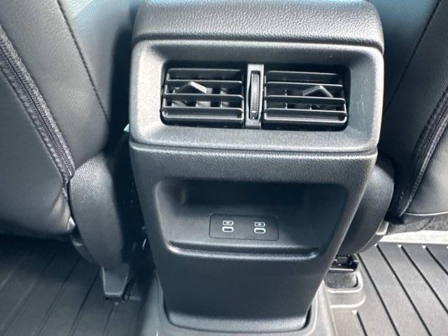 Photo of 2024 Gray Honda CR-V Hybrid