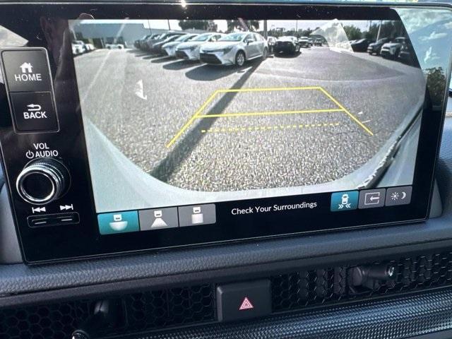 Photo of 2024 Gray Honda CR-V Hybrid