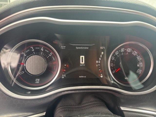 Photo of 2016 Redline Red Tricoat Pearl Dodge Challenger