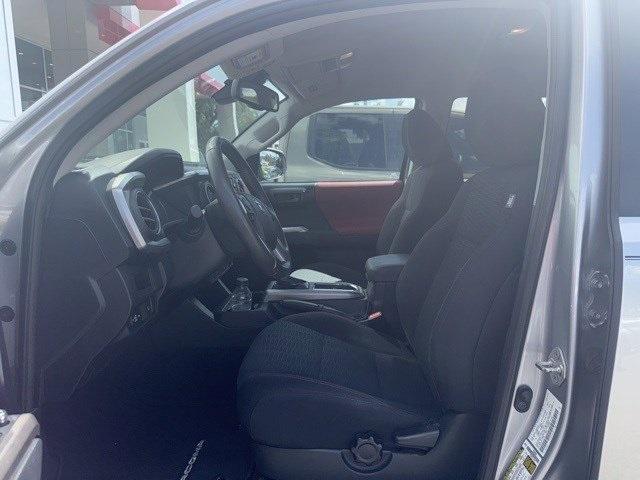 Photo of 2018 Silver Toyota Tacoma