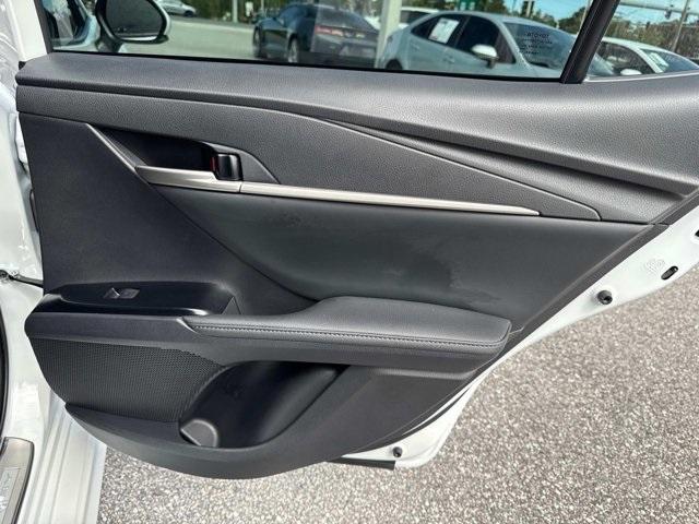 Photo of 2025 Wind Chill Pearl / Midnight Black Metallic Toyota Camry