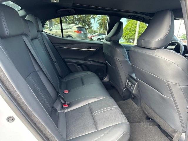 Photo of 2025 Wind Chill Pearl / Midnight Black Metallic Toyota Camry