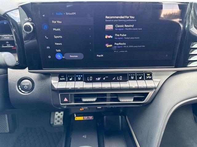 Photo of 2025 Wind Chill Pearl / Midnight Black Metallic Toyota Camry