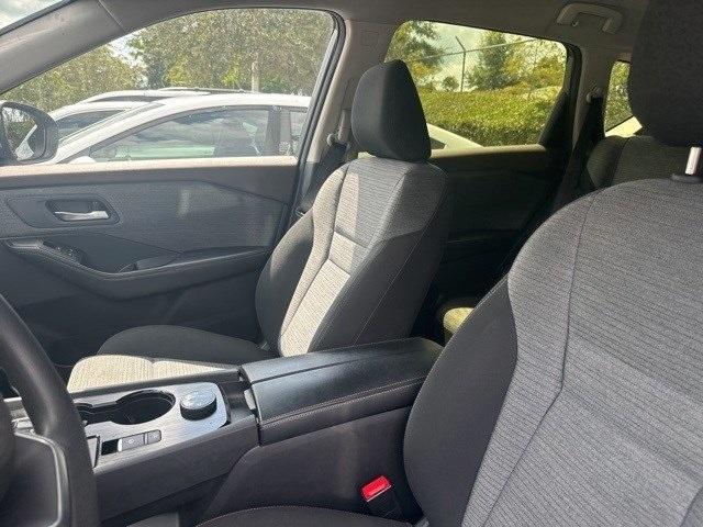 Photo of 2023 Gun Metallic Nissan Rogue