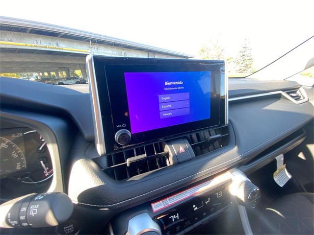 Photo of 2025 0040 Toyota RAV4