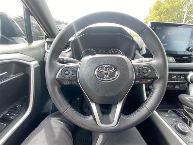 Photo of 2022 Midnight Black Metallic Toyota RAV4 Hybrid