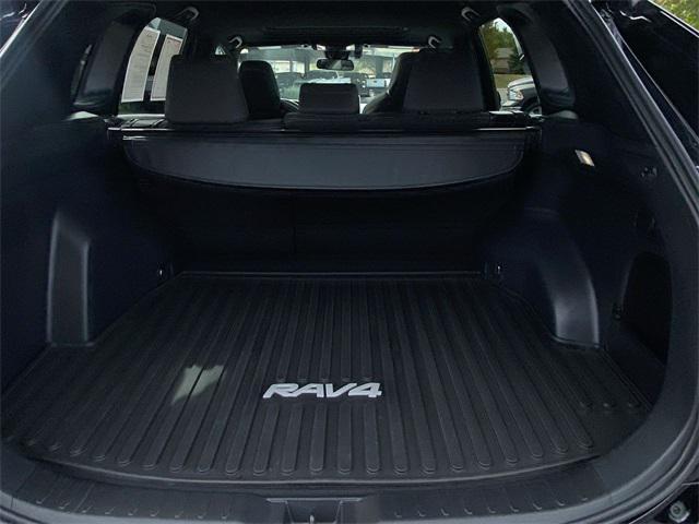 Photo of 2022 Midnight Black Metallic Toyota RAV4 Hybrid