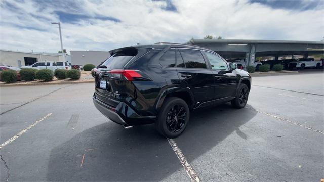 Photo of 2022 Midnight Black Metallic Toyota RAV4 Hybrid