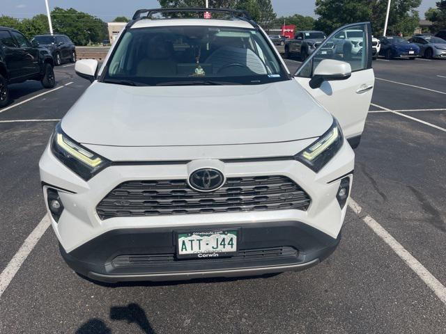 Photo of 2023 Wind Chill Pearl Toyota RAV4