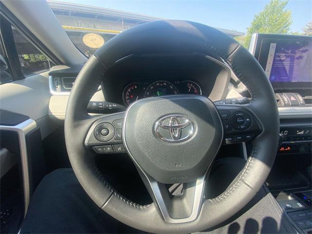 Photo of 2023 Silver Sky Metallic Toyota RAV4